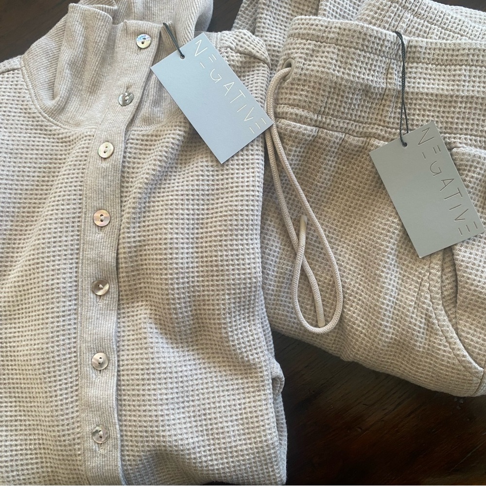 NEGATIVE  Waffle Knit Set - Jogger and Pullover - Sand - Medium